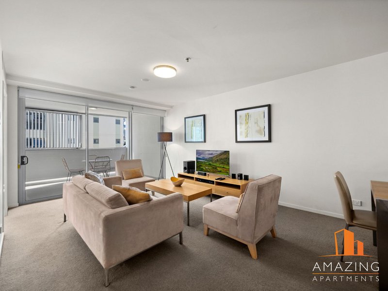 Photo - 18 Thorn Street, Kangaroo Point QLD 4169 - Image 5