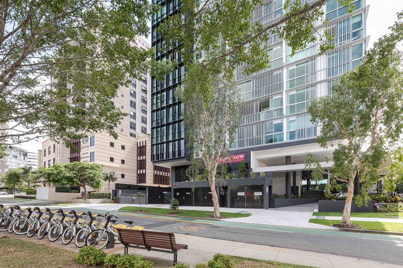Photo - 18 Thorn Street, Kangaroo Point QLD 4169 - Image 2
