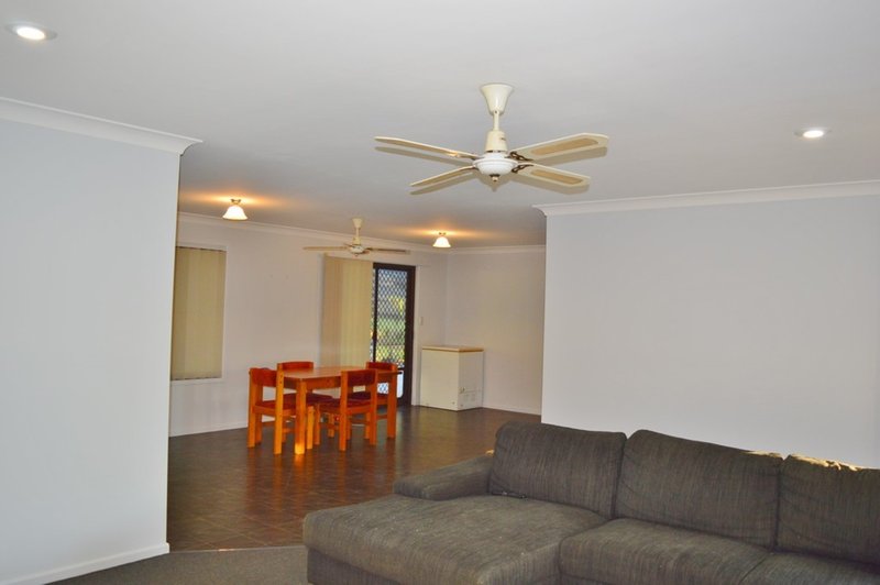 Photo - 18 Tibrogargan Drive, Beerburrum QLD 4517 - Image 14