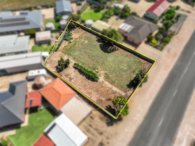 Photo - 18 Tiddy Widdy Road, Ardrossan SA 5571 - Image 3