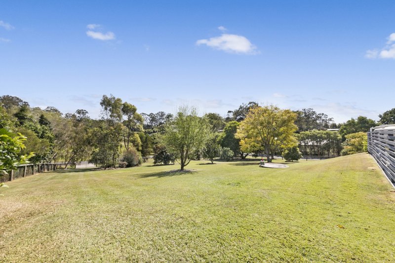 Photo - 18 Tobin Way, Tallebudgera QLD 4228 - Image 19