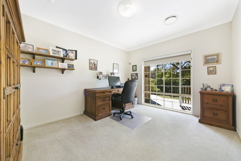 Photo - 18 Tobin Way, Tallebudgera QLD 4228 - Image 24