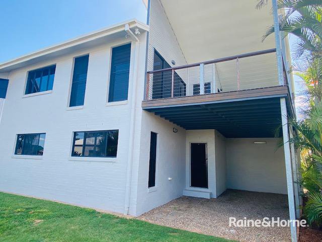 Photo - 18 Torquay Road, Redland Bay QLD 4165 - Image 2