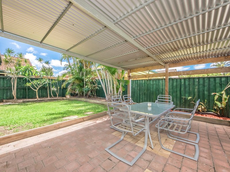 Photo - 18 Trade Winds Drive, Helensvale QLD 4212 - Image 3