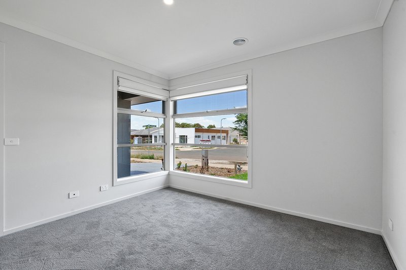 Photo - 18 Tramway Street, Warragul VIC 3820 - Image 3