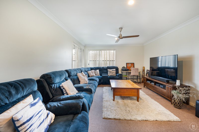 Photo - 18 Tranquillity Circle, Brassall QLD 4305 - Image 3
