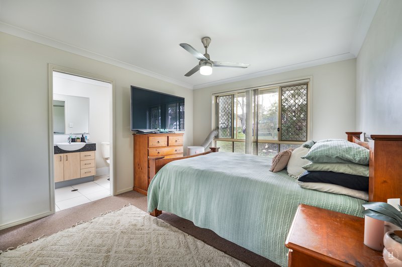 Photo - 18 Tranquillity Circle, Brassall QLD 4305 - Image 8