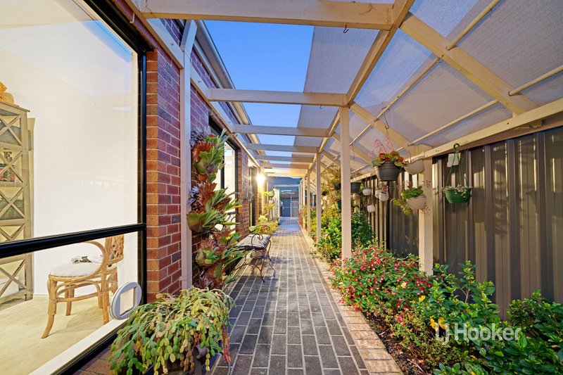 Photo - 18 Trapani Avenue, Point Cook VIC 3030 - Image 20