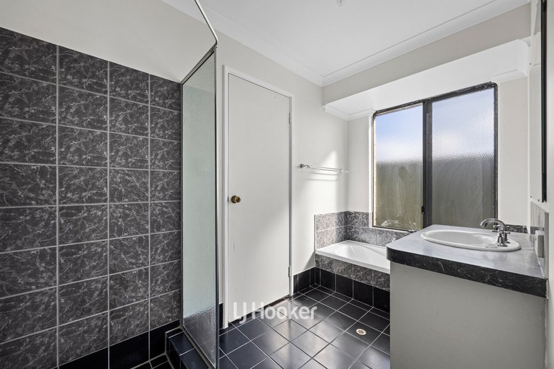 Photo - 18 Tremandra Way, Glen Iris WA 6230 - Image 11