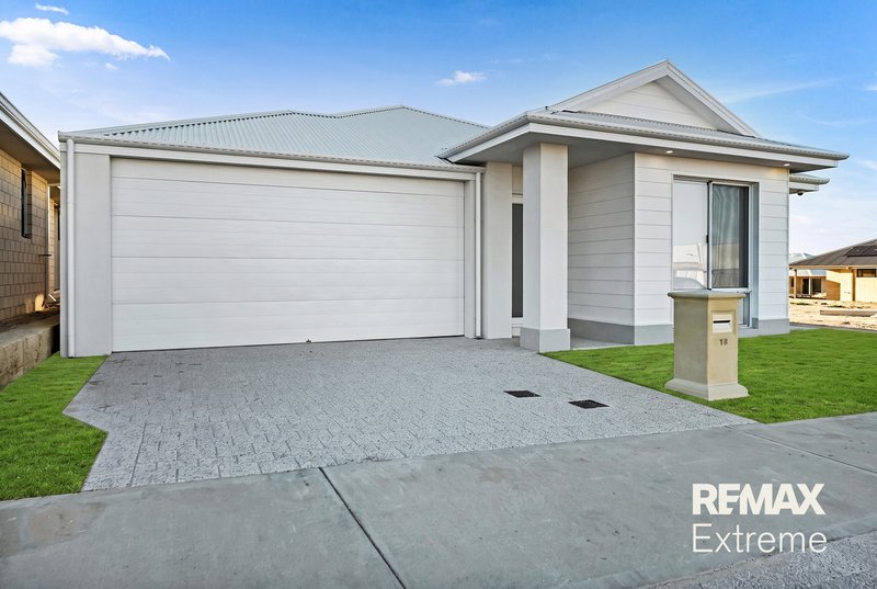 Photo - 18 Trestles Way, Eglinton WA 6034 - Image 35