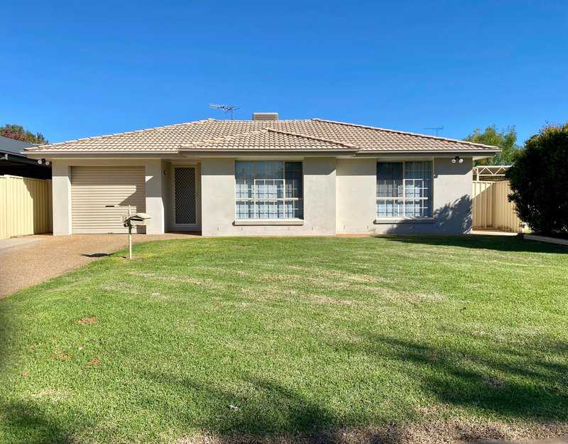 18 Tubbo Crescent, Griffith NSW 2680