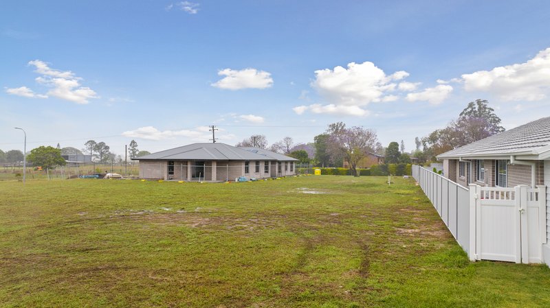 Photo - 18 Tulipwood Street, Grafton NSW 2460 - Image 4