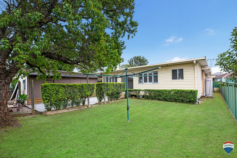 Photo - 18 Tumbridge Crescent, Cambridge Park NSW 2747 - Image 8