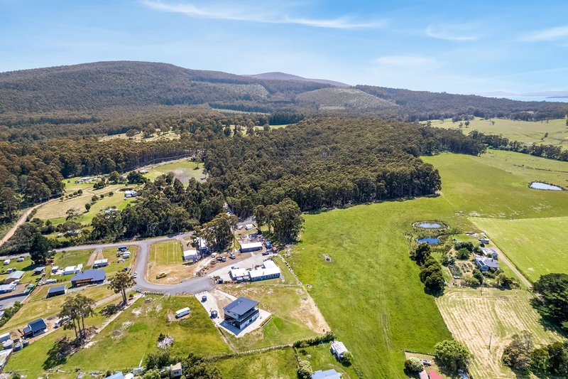 Photo - 18 Tuna Court, Southport TAS 7109 - Image 4