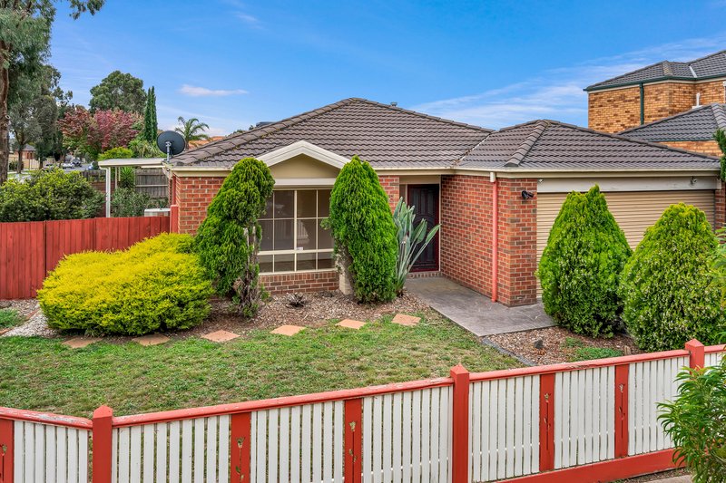 18 Turia Grove, Roxburgh Park VIC 3064