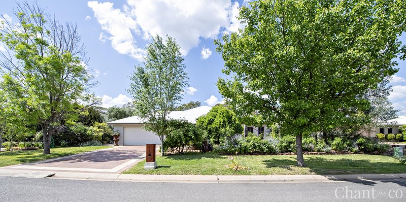 Photo - 18 Turnberry Terrace, Dubbo NSW 2830 - Image 2