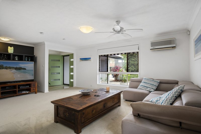 Photo - 18 Turtle Street, Mermaid Waters QLD 4218 - Image 3