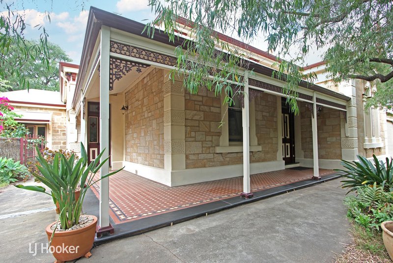 Photo - 18 Tusmore Avenue, Leabrook SA 5068 - Image 2