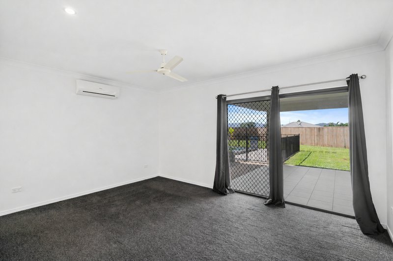 Photo - 18 Tyenna Close, Bentley Park QLD 4869 - Image 5