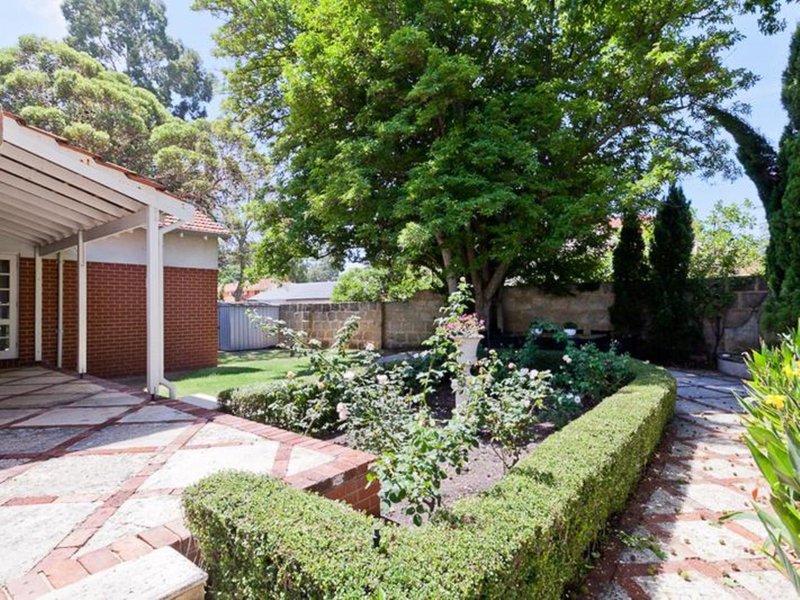 Photo - 18 Tyrell Street, Nedlands WA 6009 - Image 20