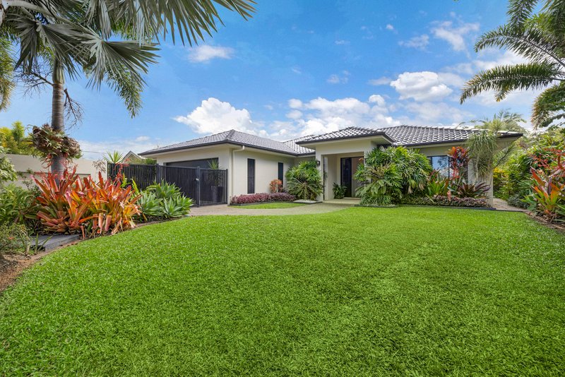 Photo - 18 Undanbi Place, Pelican Waters QLD 4551 - Image 17