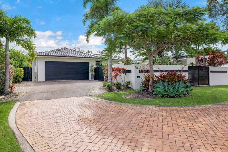 Photo - 18 Undanbi Place, Pelican Waters QLD 4551 - Image 19