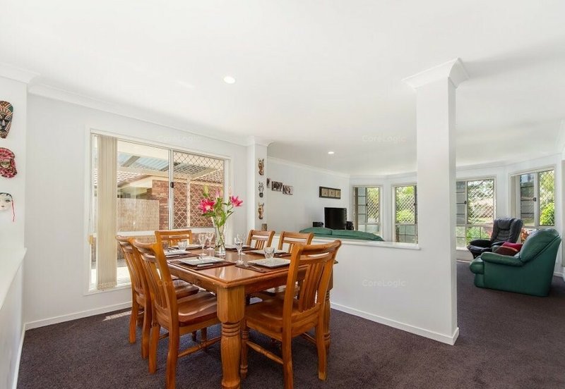 Photo - 18 Vancouver Dr , Robina QLD 4226 - Image 4