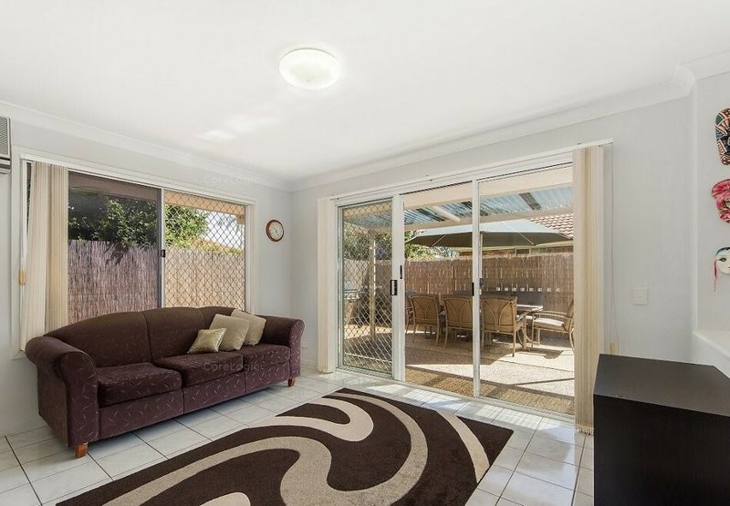 Photo - 18 Vancouver Dr , Robina QLD 4226 - Image 5