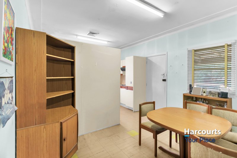 Photo - 18 Varian Street, Mount Druitt NSW 2770 - Image 2