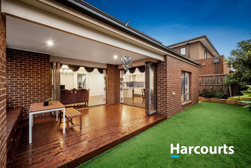 Photo - 18 Verdant Street, Wantirna South VIC 3152 - Image 12