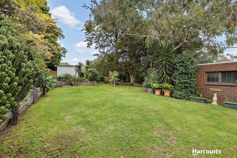 Photo - 18 Verene Avenue, Templestowe Lower VIC 3107 - Image 7