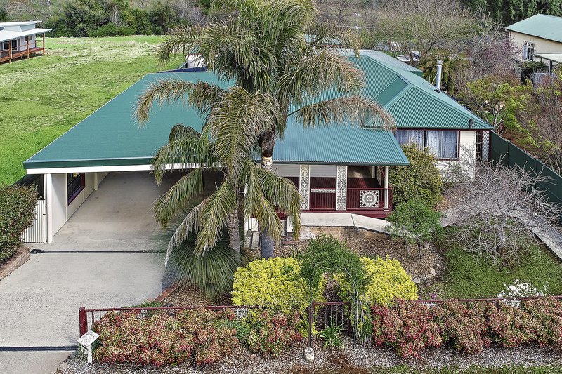 Photo - 18 Vine Street, Dorrigo NSW 2453 - Image 1