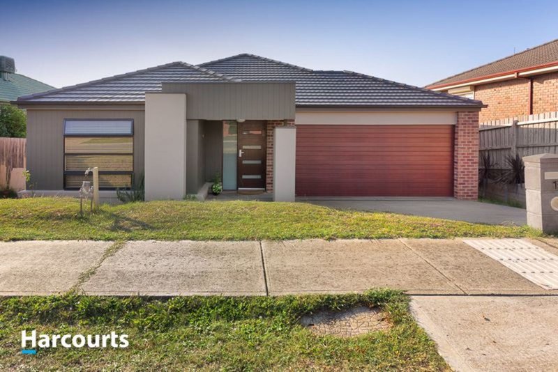 18 Vivienne Way, Berwick VIC 3806