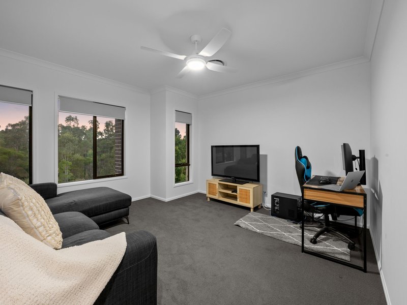 Photo - 18 Wackett Way, Ripley QLD 4306 - Image 15