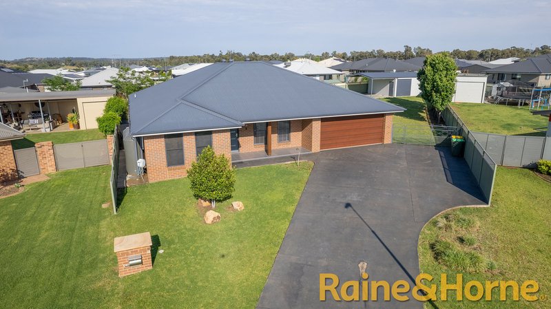 18 Waldorf Place, Dubbo NSW 2830