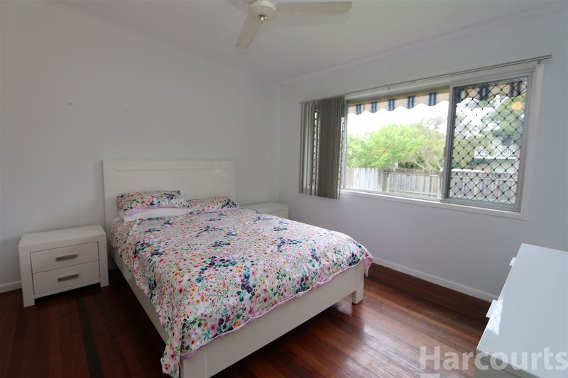 Photo - 18 Wallimbi Avenue, Bellara QLD 4507 - Image 14