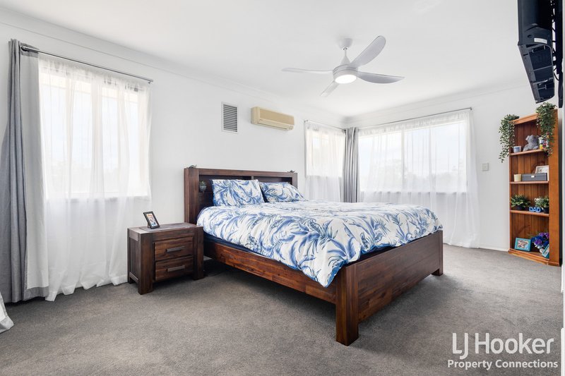 Photo - 18 Walnut Court, Burpengary QLD 4505 - Image 9