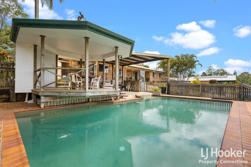 Photo - 18 Walnut Court, Burpengary QLD 4505 - Image 20