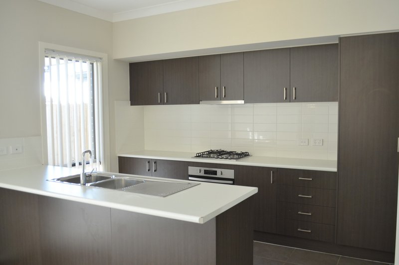 Photo - 18 Walshaw Street, Penrith NSW 2750 - Image 3