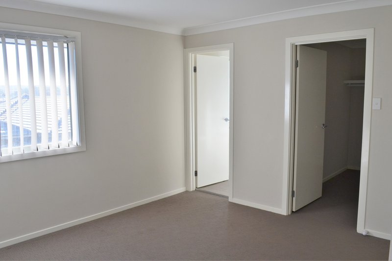 Photo - 18 Walshaw Street, Penrith NSW 2750 - Image 12