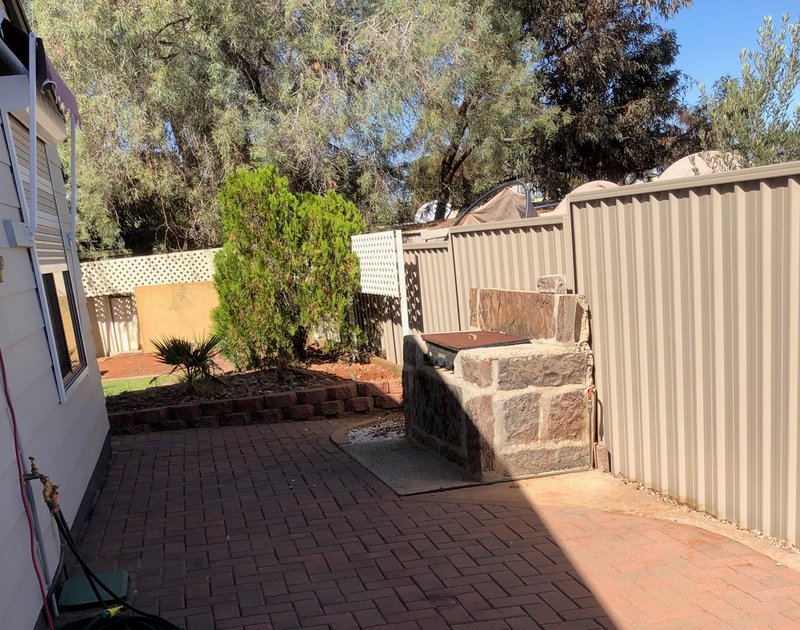 Photo - 18 Wangianna Street, Roxby Downs SA 5725 - Image 13