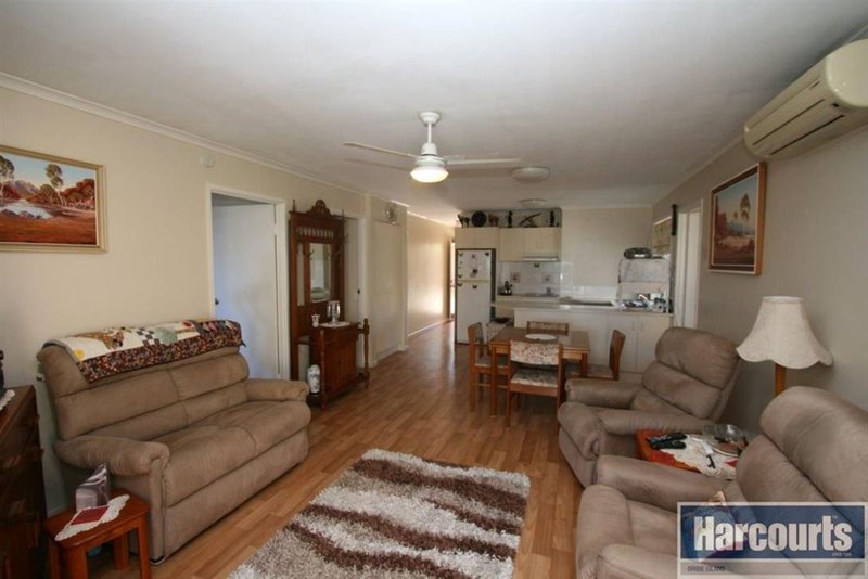 Photo - 1/8 Warana Avenue, Bellara QLD 4507 - Image 4