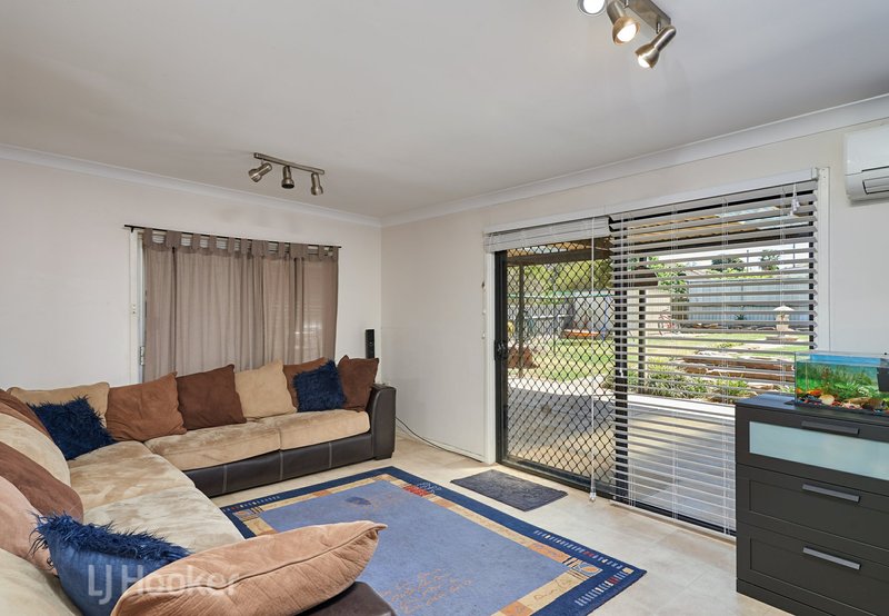 Photo - 18 Waratah Street, Kooringal NSW 2650 - Image 3