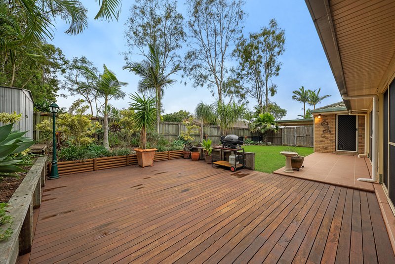 Photo - 18 Warrego Crescent, Murrumba Downs QLD 4503 - Image 2