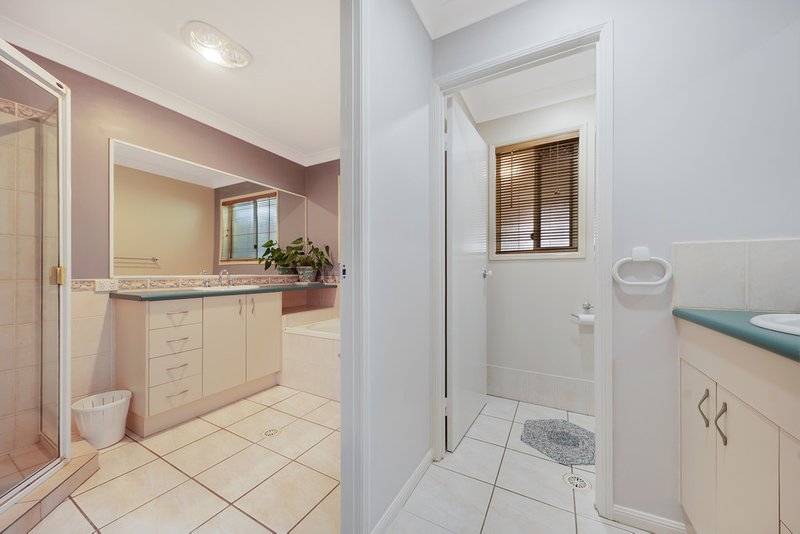 Photo - 18 Warrego Crescent, Murrumba Downs QLD 4503 - Image 14