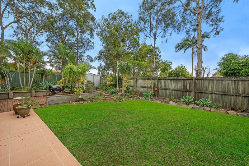 Photo - 18 Warrego Crescent, Murrumba Downs QLD 4503 - Image 18