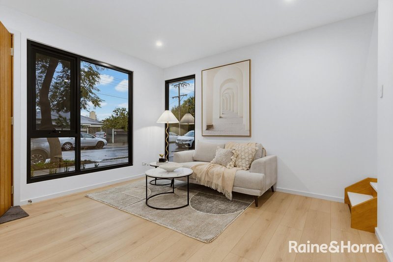 Photo - 18 Warwick Avenue, Kurralta Park SA 5037 - Image 6