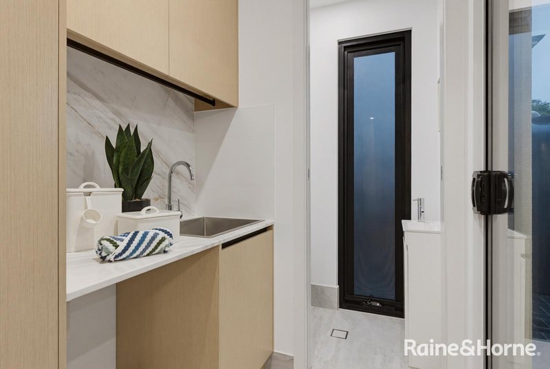 Photo - 18 Warwick Avenue, Kurralta Park SA 5037 - Image 11