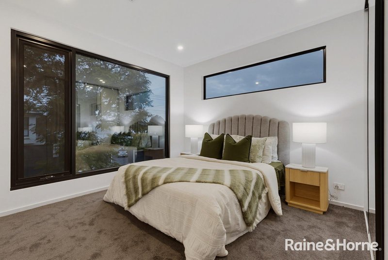 Photo - 18 Warwick Avenue, Kurralta Park SA 5037 - Image 16