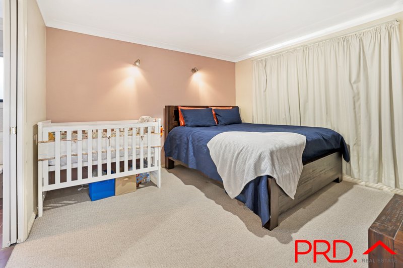 Photo - 18 Warwick Road, Tamworth NSW 2340 - Image 9